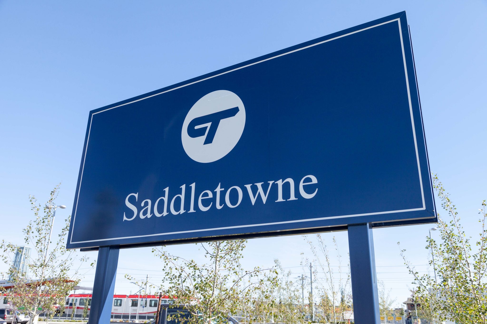 Saddletowne Station sign